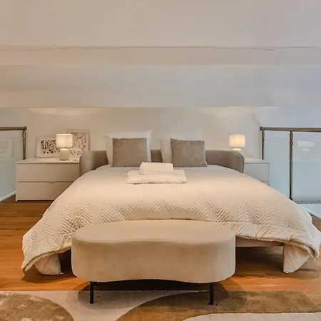Luxury Private Located In Saint Laurent Deze