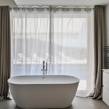 Luxury Private Located In Saint Laurent Deze *