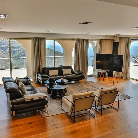 Вилла Luxury Private Located In Saint Laurent Deze *
